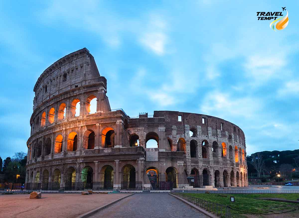 Attractions-In-Rome- Colosseum