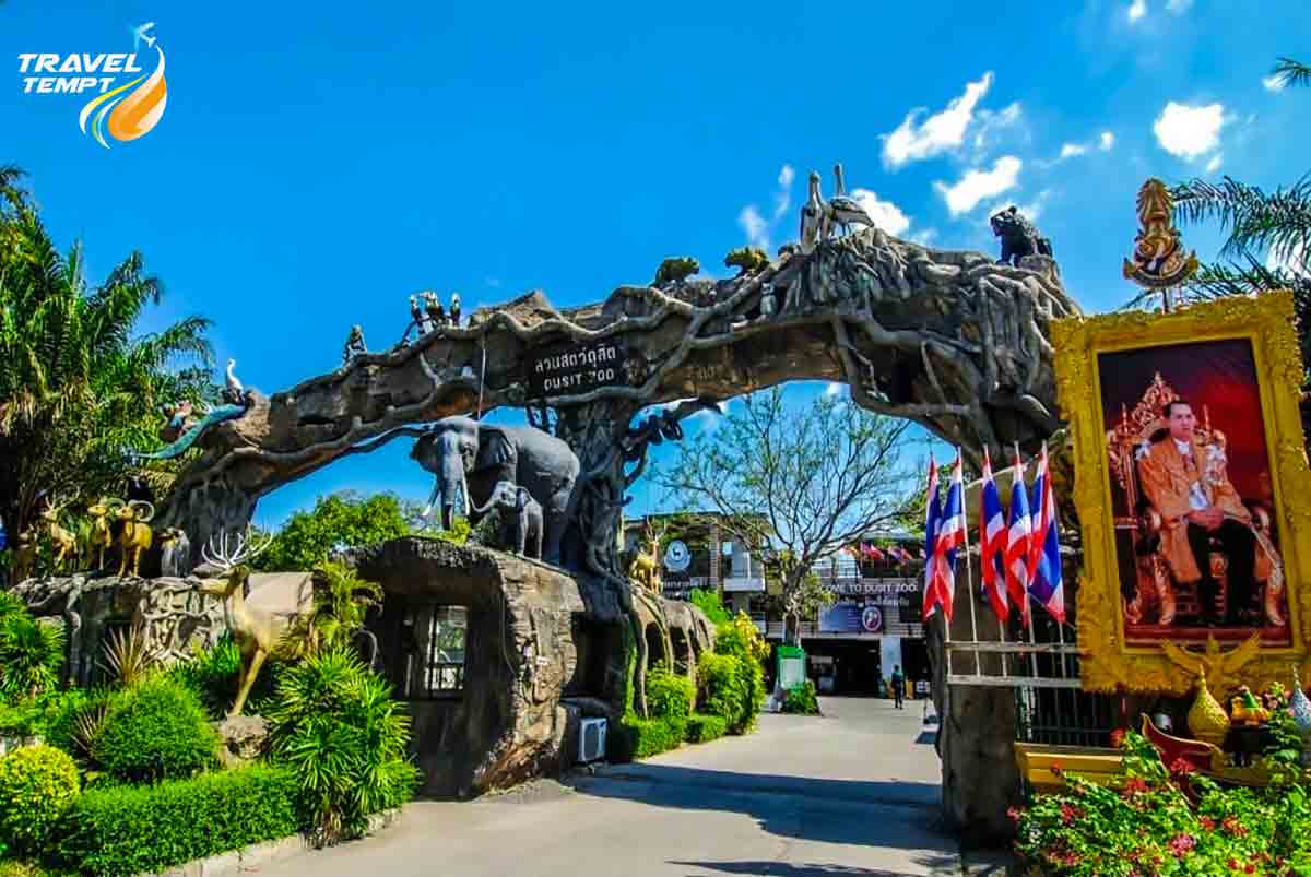 Things-to-Do-In-Bangkok-Visit Dusit Zoo